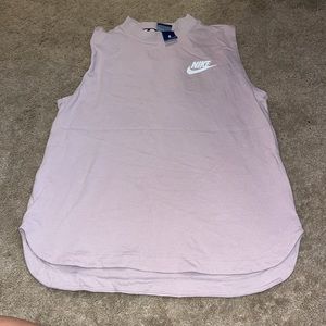 ⭐️ Nike muscle tank size Small light pink